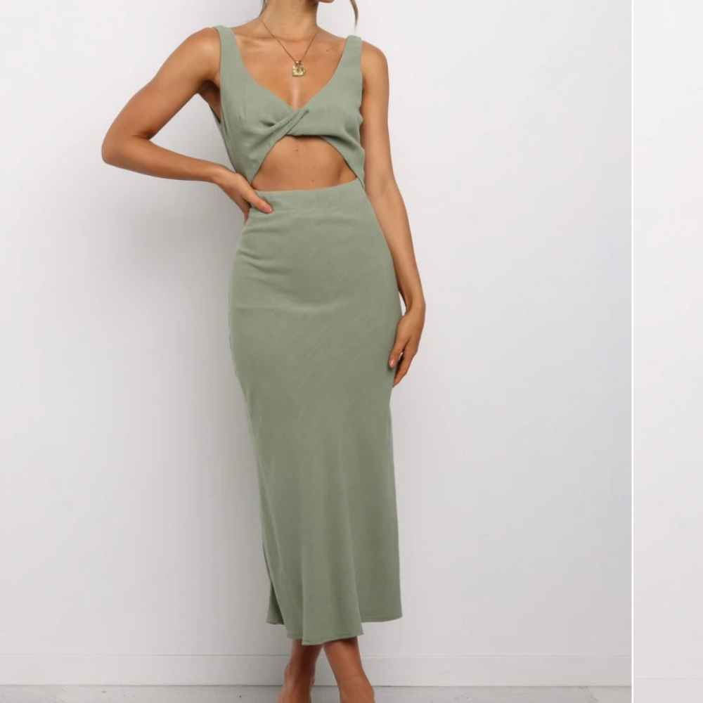 Petal and Pup Apollo Dress in Olive